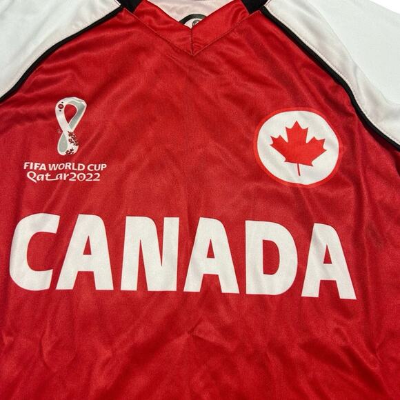 NWT Canada FIFA World Cup Qatar 2022 Long Sleeve Jersey - Picture 2 of 6